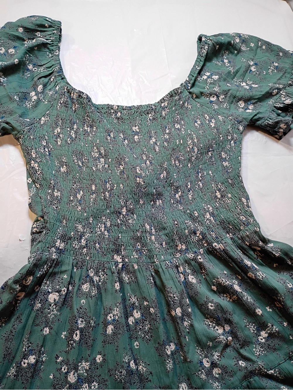Angie Green Floral Smocked Mini Dress Size M Boho Cottagecore - Picture 5 of 8